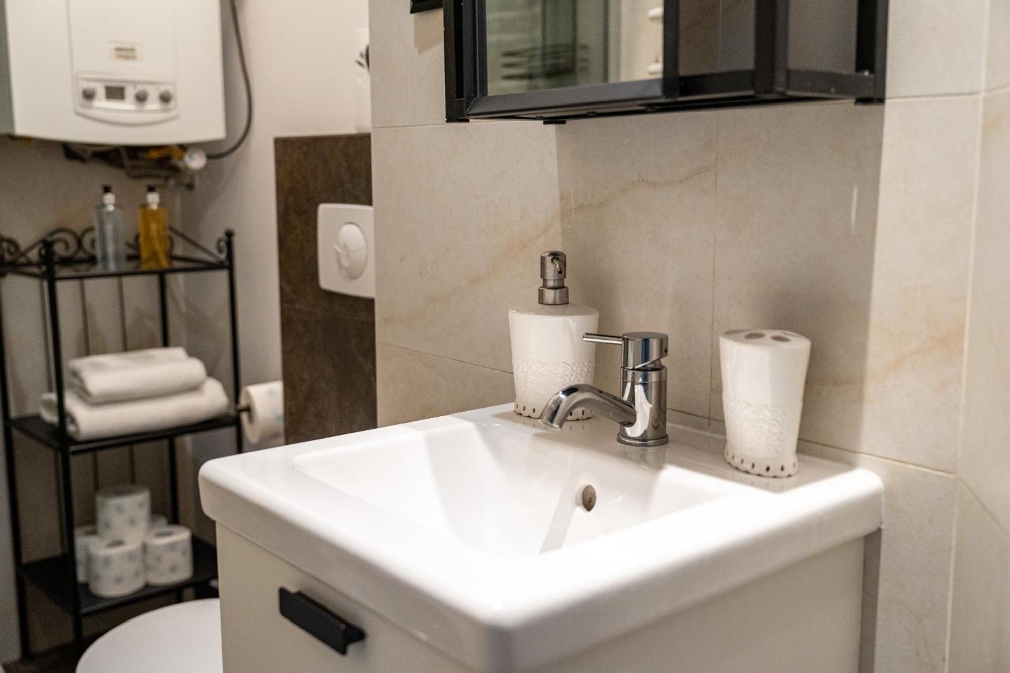Vista View Apartment Красков Екстериор снимка